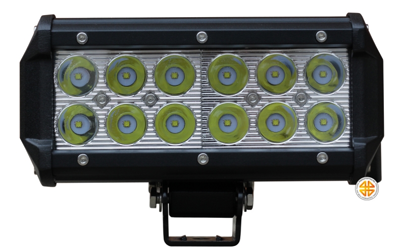Фара рабочего света диодная LED-CREE 36W (12 мощных диодов) | Podgotoffka.Ru Фара рабочего света диодная LED-CREE 36W (12 мощных диодов) | Podgotoffka.Ru